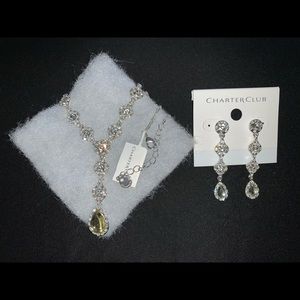 Crystal Y-Necklace With Earrings